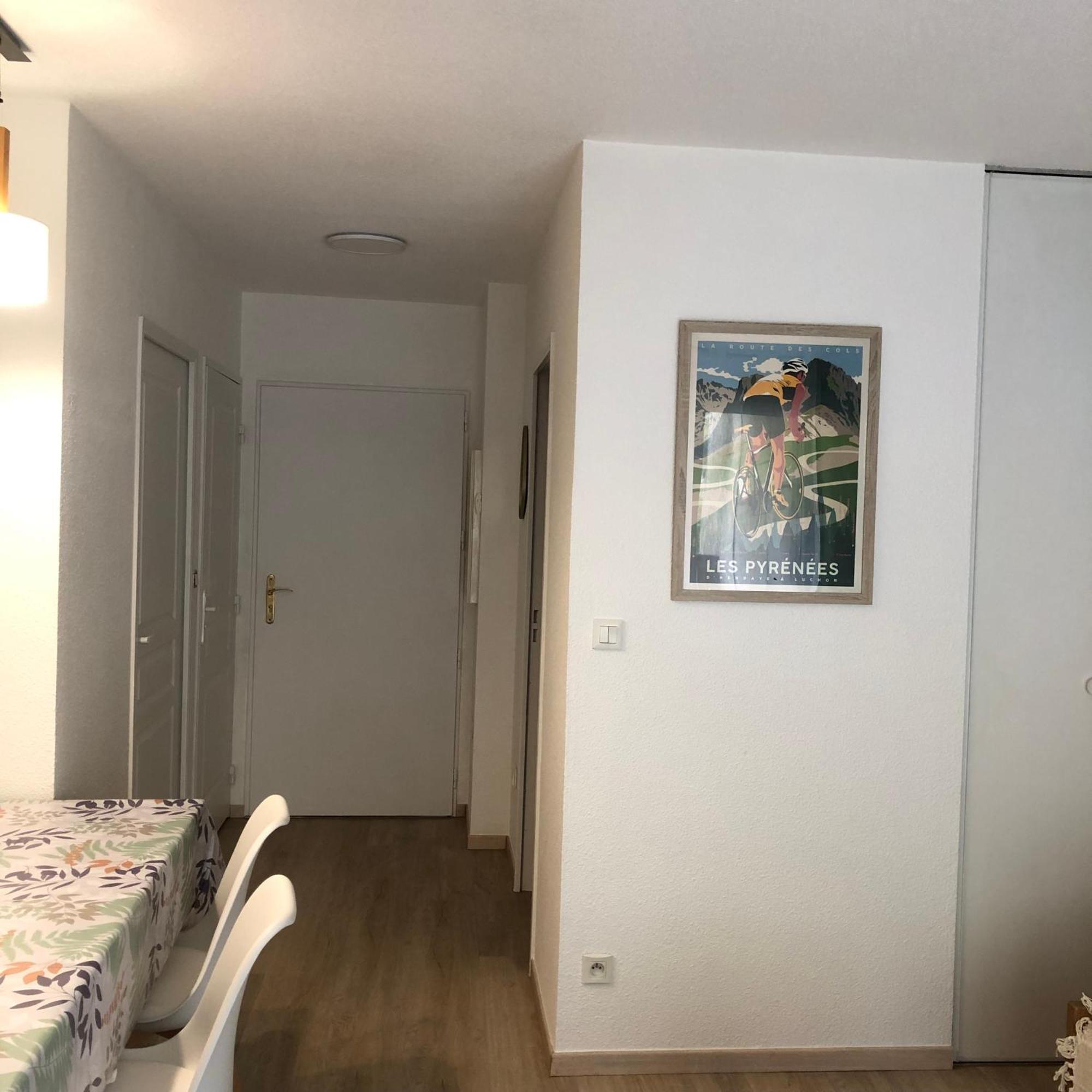 Appart T 3 Bagneres-De-Luchon Vue Montagne - Piscine Mi Juin Zewnętrze zdjęcie